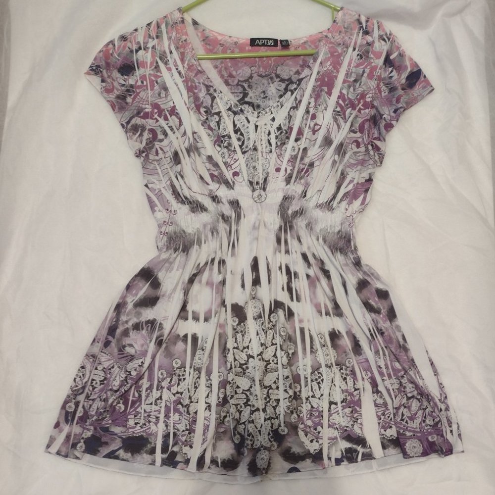 Shades of Fuchsia, Black and White silky tunic top with embellishments - Picture 3 of 6